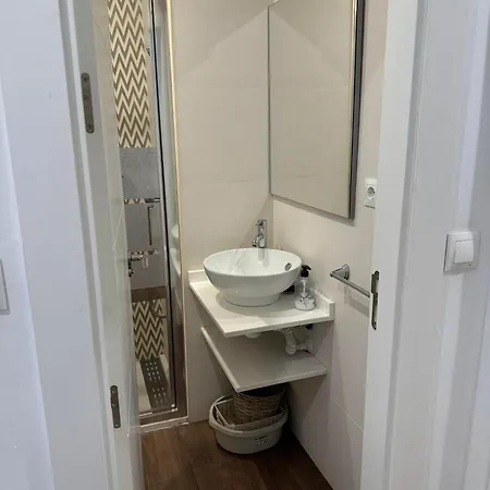 Center Chueca Deluxe *