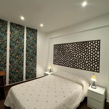 Center Chueca Deluxe Granada